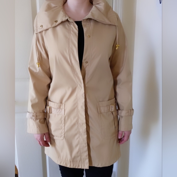 Dennis Basso rain coat with gold sheen size XS - Picture 1 of 13